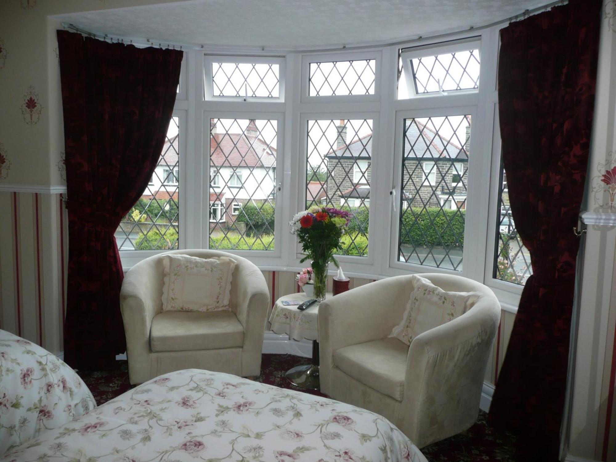 Bed & Breakfast Cherry Blossom 3*